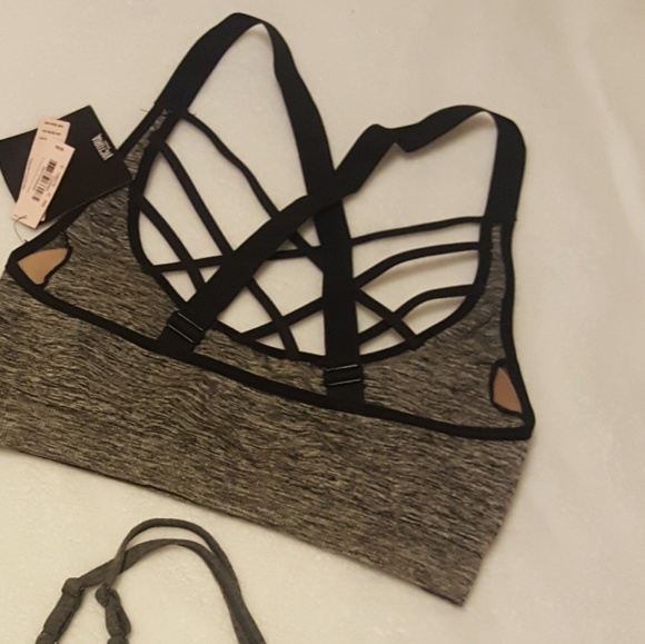 Vs Pink and Vs Sports Bras - Picture 6 of 6